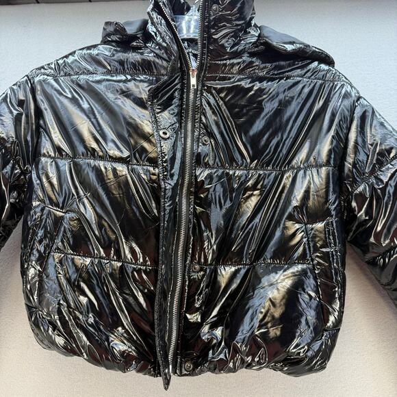 Boohoo Puffer Coat Women's Size 6 Shiny Black Hooded Cropped Streetwear Gorpcore - Picture 6 of 12